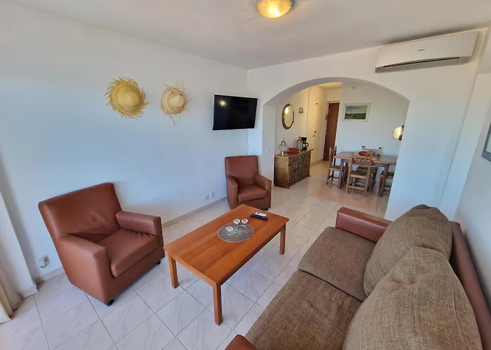 Tramuntana 12-04 *